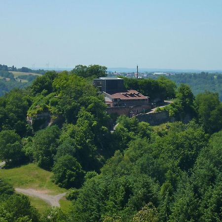 Gasthaus Zum Schloss Lemberg 外观 照片